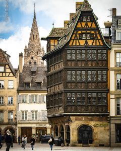 Visitez Strasbourg en séjournant chez dans nos gîtes à Riquewihr